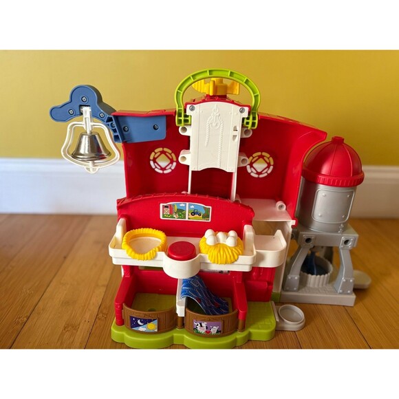 Fisher-Price Little People Toddler Learning Toy Caring for Animals Farm Playset - Picture 7 of 8